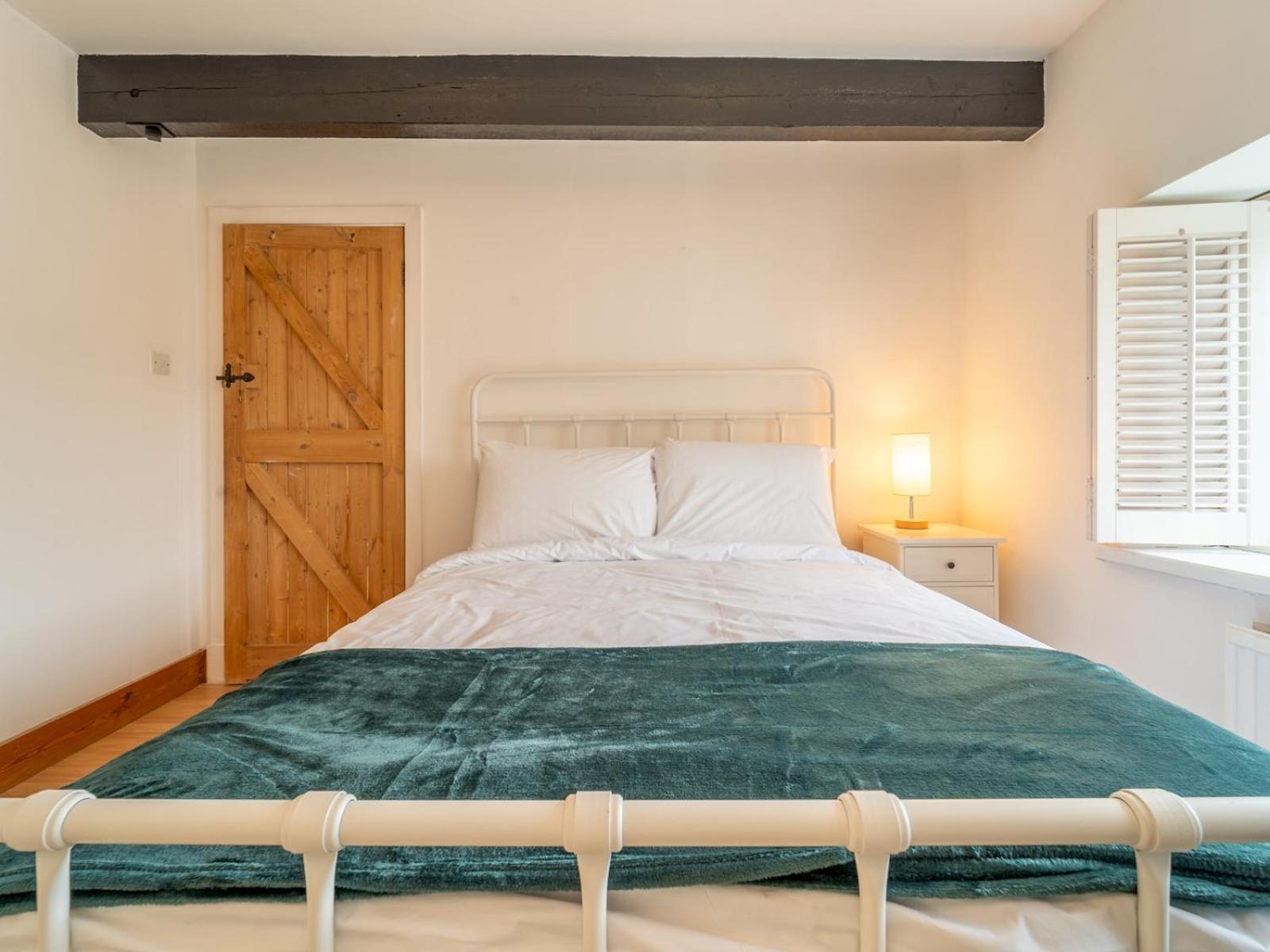 Pass The Keys Cosy 2 Bed Terrace Peaceful Village Location Casa de férias *