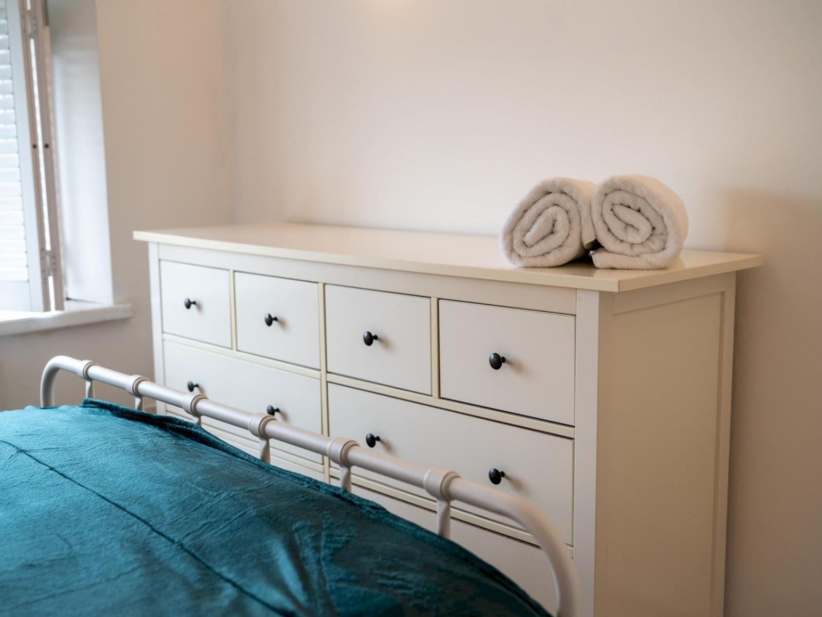 Pass The Keys Cosy 2 Bed Terrace Peaceful Village Location